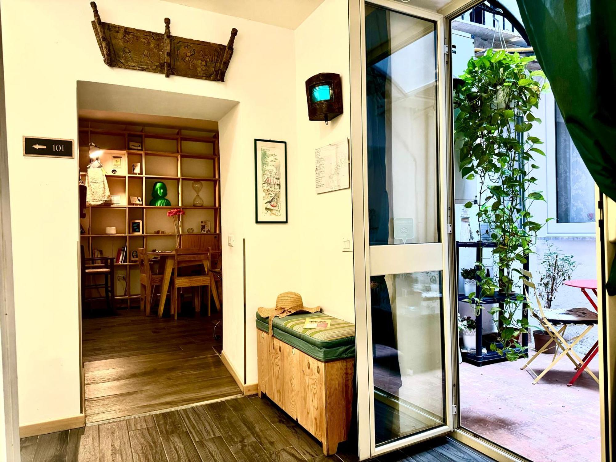 Aquarooms Luxury Suites パレルモ エクステリア 写真